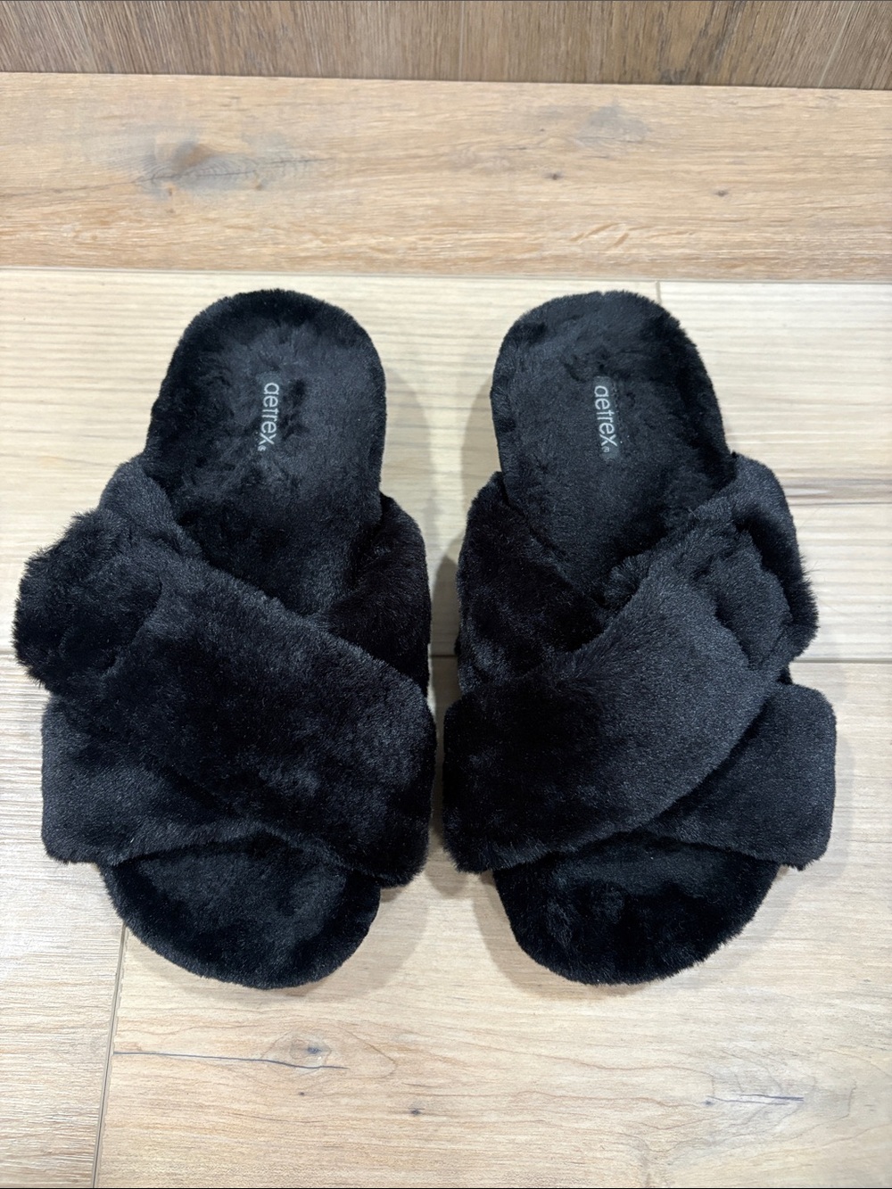 Aetrex Penelope Comfort Black Faux Fur Fuzzy House Slipper Sandals size 36